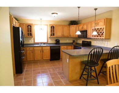 122 Saunders St, Gardner, MA 01440 - photo 6