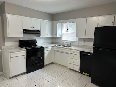 3369 Holwyn Rd, Lexington, KY 40503 - photo 4