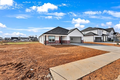 519 Ayden Ln, Clarksville, TN 37042 - photo 3