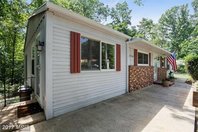 45643 Linden Ln, Lexington Park, MD 20653 - photo 3