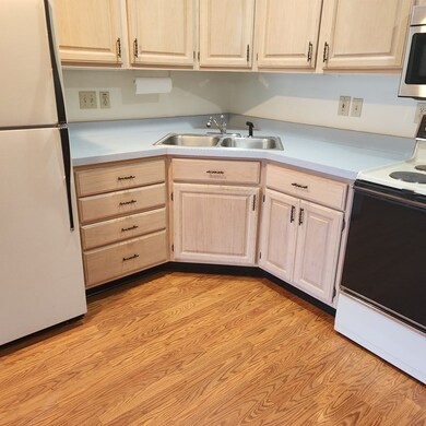 5 Ryan Rd unit 2, West Townsend, MA 01474 - photo 6