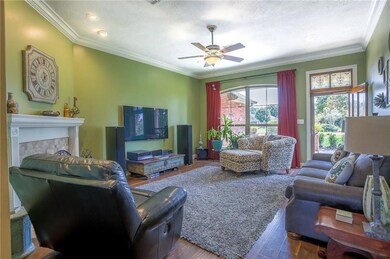 2271 E Gabriel Square, Lake Charles, LA 70611 - photo 4