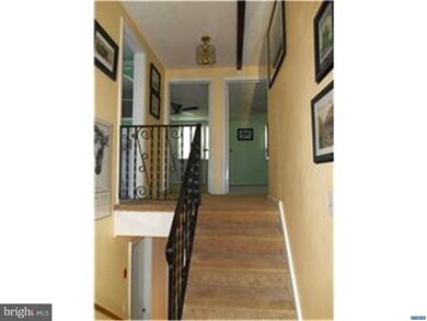 117 E Parkway Ave, Chester, PA 19013 - photo 6