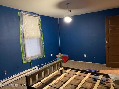 306 E Bertsch St, Lansford, PA 18232 - photo 7