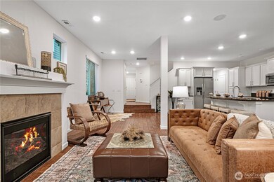 19717 27th Place W unit B, Brier, WA 98036 - photo 2