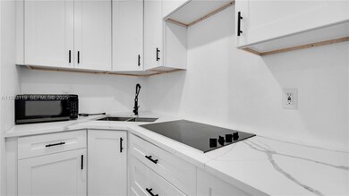 32 SW 9th St unit 2, Hallandale Beach, FL 33009 - photo 7