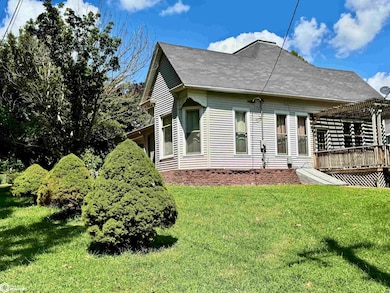 208 W Summit Ave, Shenandoah, IA 51601 - photo 5