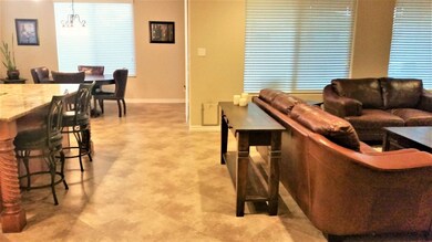 Living Area 4 (2)