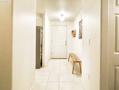 Entrance/Foyer