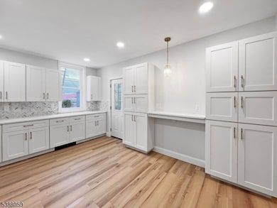 86 Heckman St, Phillipsburg, NJ 08865 - photo 7