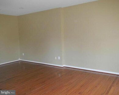 4549 Hidden Stream Ct, Owings Mills, MD 21117 - photo 4