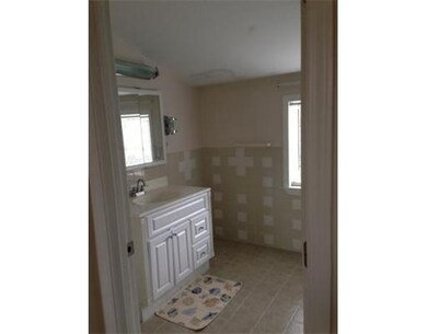 10 Hutchinson St unit 3, Winthrop, MA 02152 - photo 6