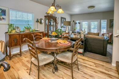 1823 SW Hungry Hill Dr, Grants Pass, OR 97527 - photo 6