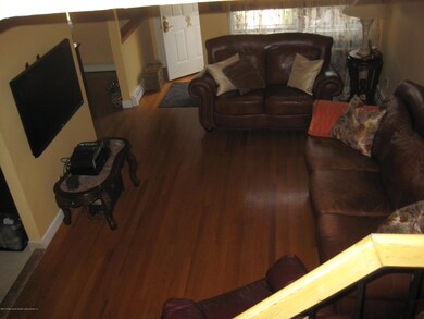 21 Fuller Ct unit A, Staten Island, NY 10306 - photo 6