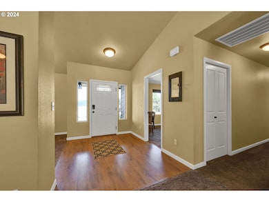 Entrance/Foyer