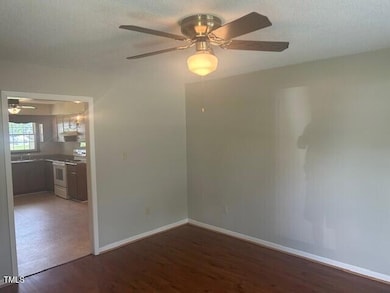 2 N Sussex Dr unit B, Smithfield, NC 27577 - photo 2