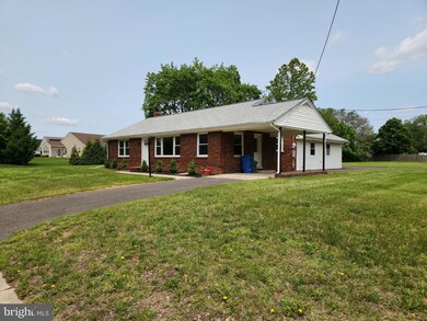 601 E Academy St, Clayton, NJ 08312 - photo 2