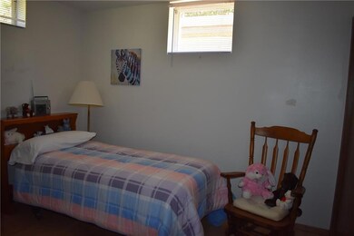 Lower Level Bedroom 1