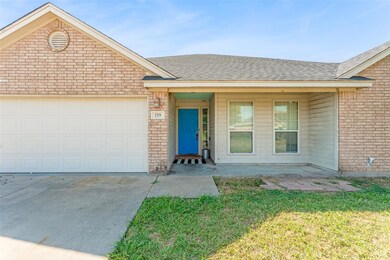 219 Rose Ave, Cleburne, TX 76033 - photo 2