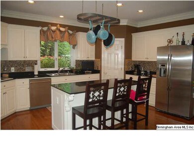 Great open kitchen with breakfast bar