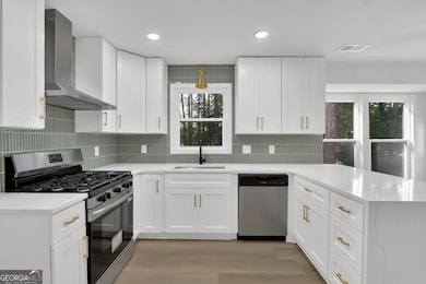 1751 Wedgewood Dr, Stone Mountain, GA 30088 - photo 4