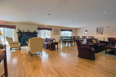 108 W Main St unit 214, Merrimac, MA 01860 - photo 2