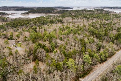 15 Abenaki Rd_103