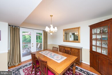 531 Chatterton Rd, Lutherville Timonium, MD 21093 - photo 6