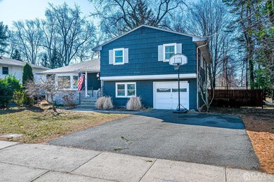 30 Norris Ave, Metuchen, NJ 08840 - photo 2