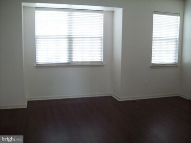 3360 Landmark Ct unit 41, Chambersburg, PA 17201 - photo 5