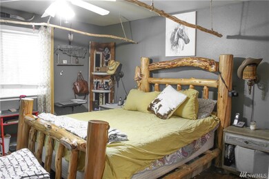 18229 Park Ln SE, Yelm, WA 98597 - photo 7