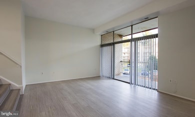 14426 Parkvale Rd unit 5, Rockville, MD 20853 - photo 6