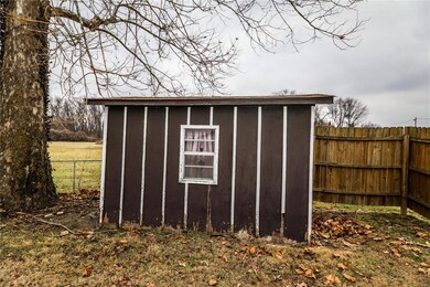 3407 Fairmont Ave, Collinsville, IL 62234 - photo 7