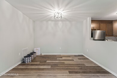 41 N Indian Valley Ct unit 39, Little Egg Harbor Township, NJ 08087 - photo 5