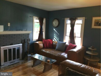 1013 Larch Ave, Takoma Park, MD 20912 - photo 2