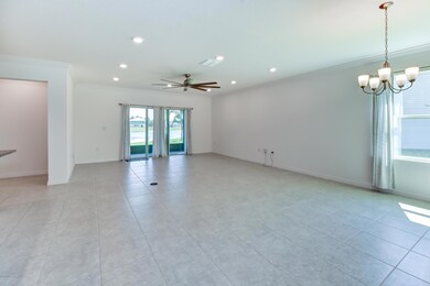 3-Living Room