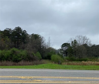 Farm entrance dividing lots