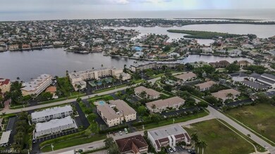 835 W Elkcam Cir unit 103, Marco Island, FL 34145 - photo 4
