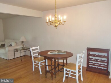 3568 Chiswick Ct, Silver Spring, MD 20906 - photo 7
