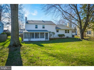 183 Rice Dr, Morrisville, PA 19067 - photo 4