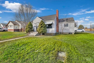 195 Washington St N, Twin Falls, ID 83301 - photo 2