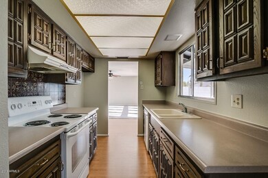 1123 E Bell de Mar Dr, Tempe, AZ 85283 - photo 2