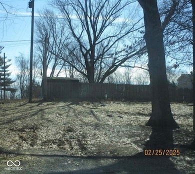 2438 Shakertown Way, Country Squire Lakes, IN 47265 - photo 2