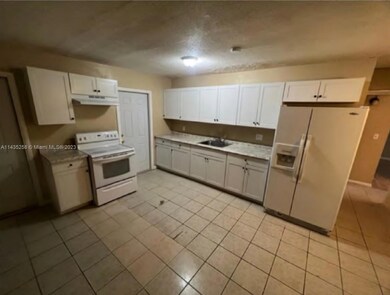 624 SW 16th Ave, Fort Lauderdale, FL 33312 - photo 6