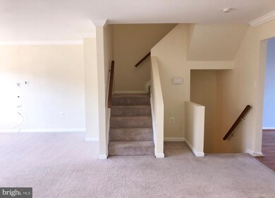 4633 Sherwood Mills Rd, Owings Mills, MD 21117 - photo 4