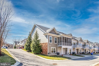 48 Steeplechase Dr, La Plata, MD 20646 - photo 3