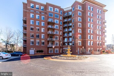 Elan East Market Condominiums unit 613, Fairfax, VA 22033 - photo 3
