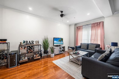 120 Chestnut St, Rutherford, NJ 07070 - photo 6