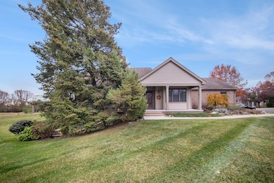 526 Galen Cir, Ann Arbor, MI 48103 - photo 3