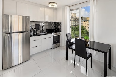 Rosalei Condominiums unit 704, Honolulu, HI 96815 - photo 4